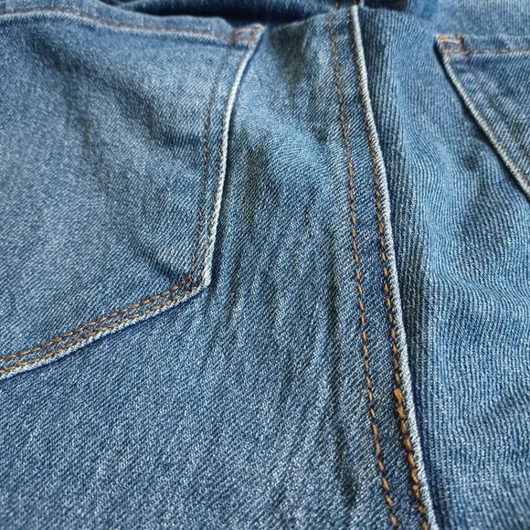 HP•Indigo Blue Maternity Jeans - Picture 4 of 7